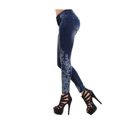 High-waisted embroidered jeans
